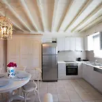 Charisma House Ornos Mykonos *